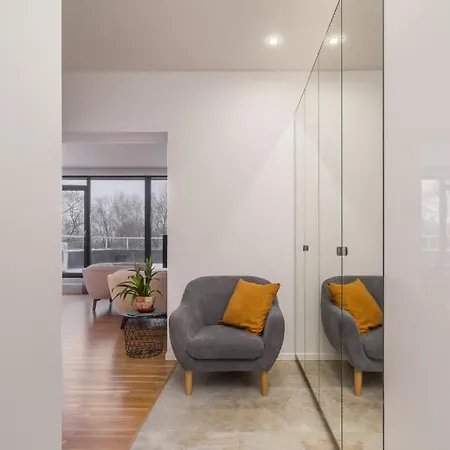 Apartment 1-bedroom Penthouse With Underground Parking Riga