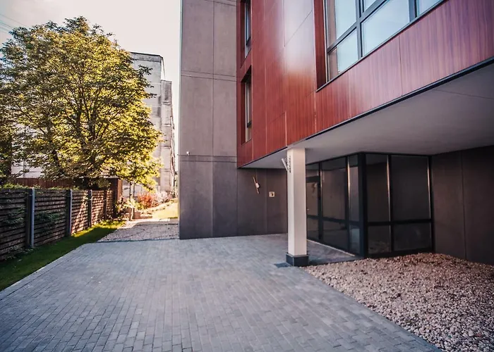 1-bedroom Penthouse With Underground Parking 아파트 *